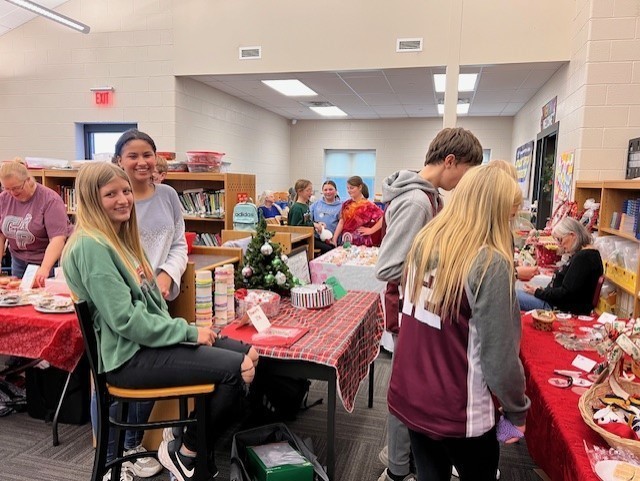 CPMS craft fair event photo 6