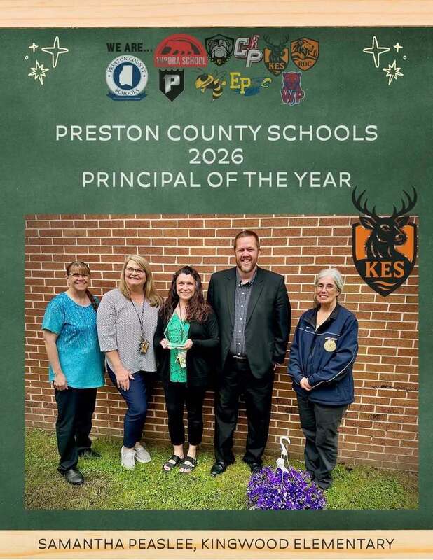principals pose for award recognition