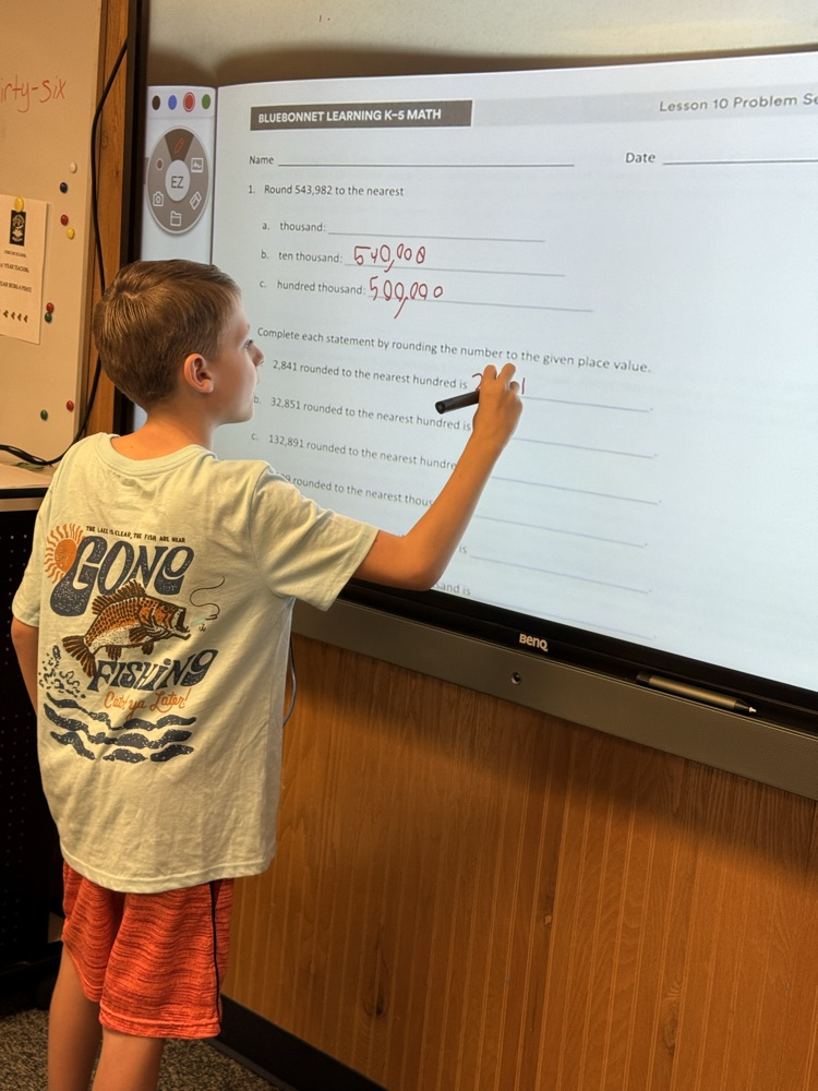 4th graders are crushing their rounding skills this week! 