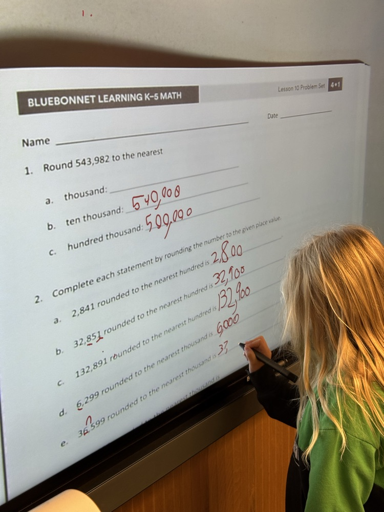 4th graders are crushing their rounding skills this week! 