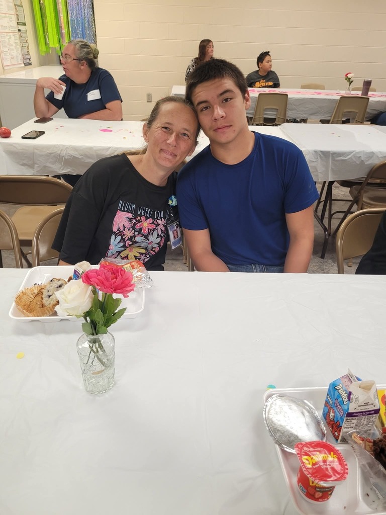 Muffins with Moms