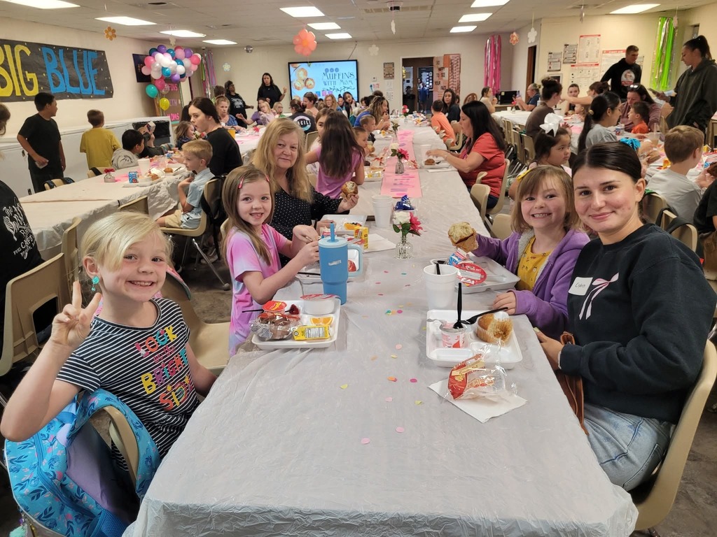 Muffins with Moms