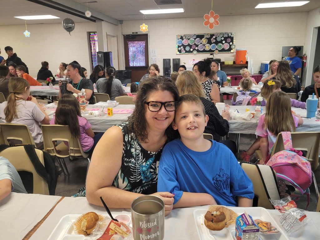 Muffins with Moms