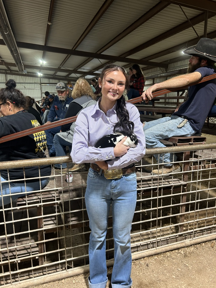 Amber Grelle with her Sr Doe.