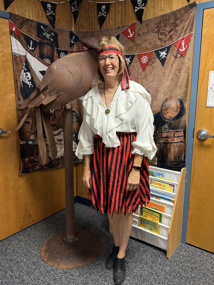 Debra Niemann gets into her job! She’s a great librarian that comes to our school once a week  