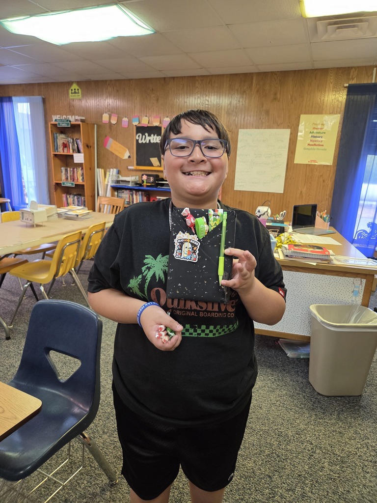 Noe is our 3rd student to win a "Blind Date with a Book" prize.
