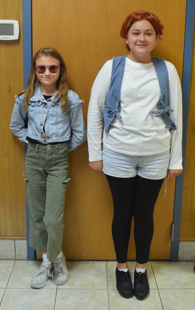 Home coming spirt weekday one. Movie day. two kids