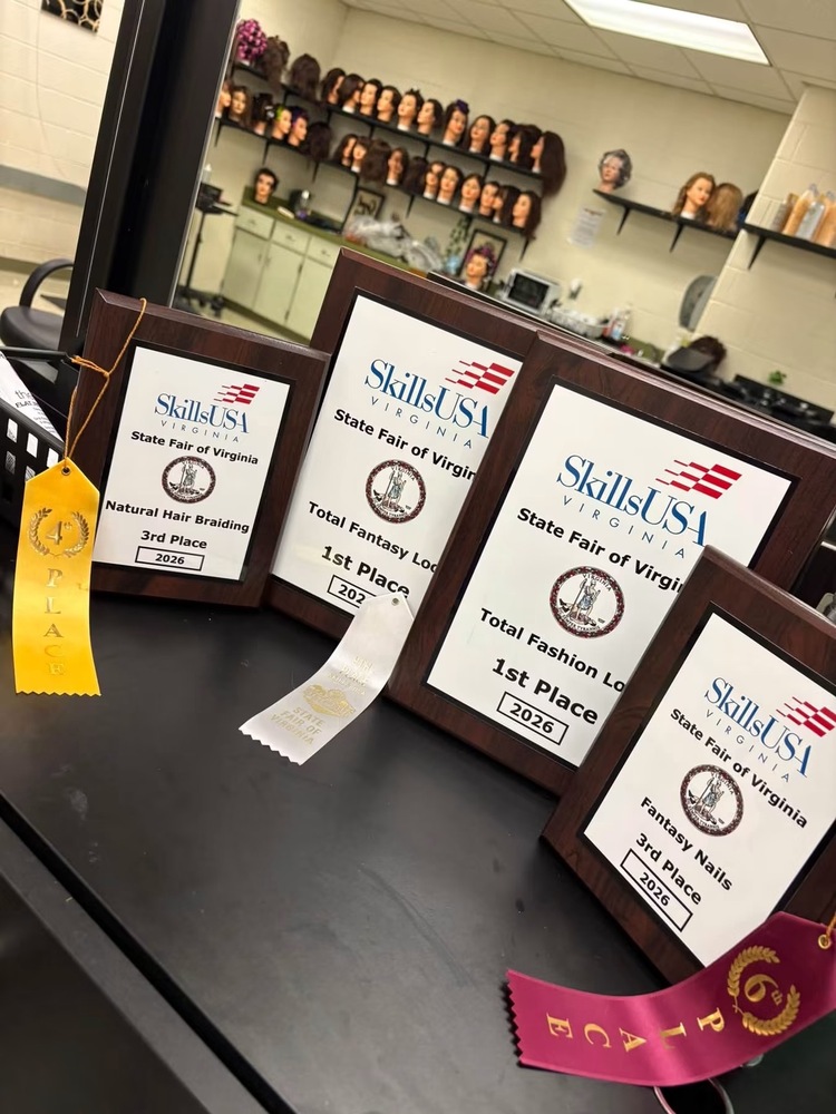 💜💛 Congratulations to our PECHS Cosmetology students on an amazing showing at the State Fair competition!  🏆 1st Place, Total Fashion: Amairani Garibay, Tania Benitez & Damiya Coleman  🏆 1st Place, Total Fashion: Kami Patterson, Maiya Wyatt & Raven Agnew  🥉 3rd Place, Natural Hair Braiding: Nevaeh Marshall  🥉 3rd Place, Fantasy Nails: Shamyla Foster & Jamirra Hatcher  🏅 4th Place: ShawnAsia Brown 🏅 6th Place: Aniyla Miller 🏅 9th Place: JaOnna Johnson (Natural Hair Braiding)  Superintendent Dr. Chip Jones praised the students and their instructor, Ms. Reese, for their dedication, talent, and hard work.  We are so proud of our Eagles!