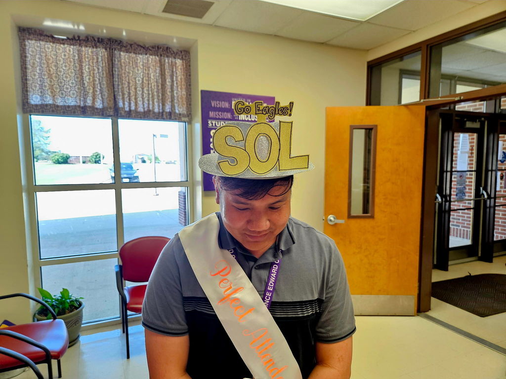 Crazy Hat Day the ES