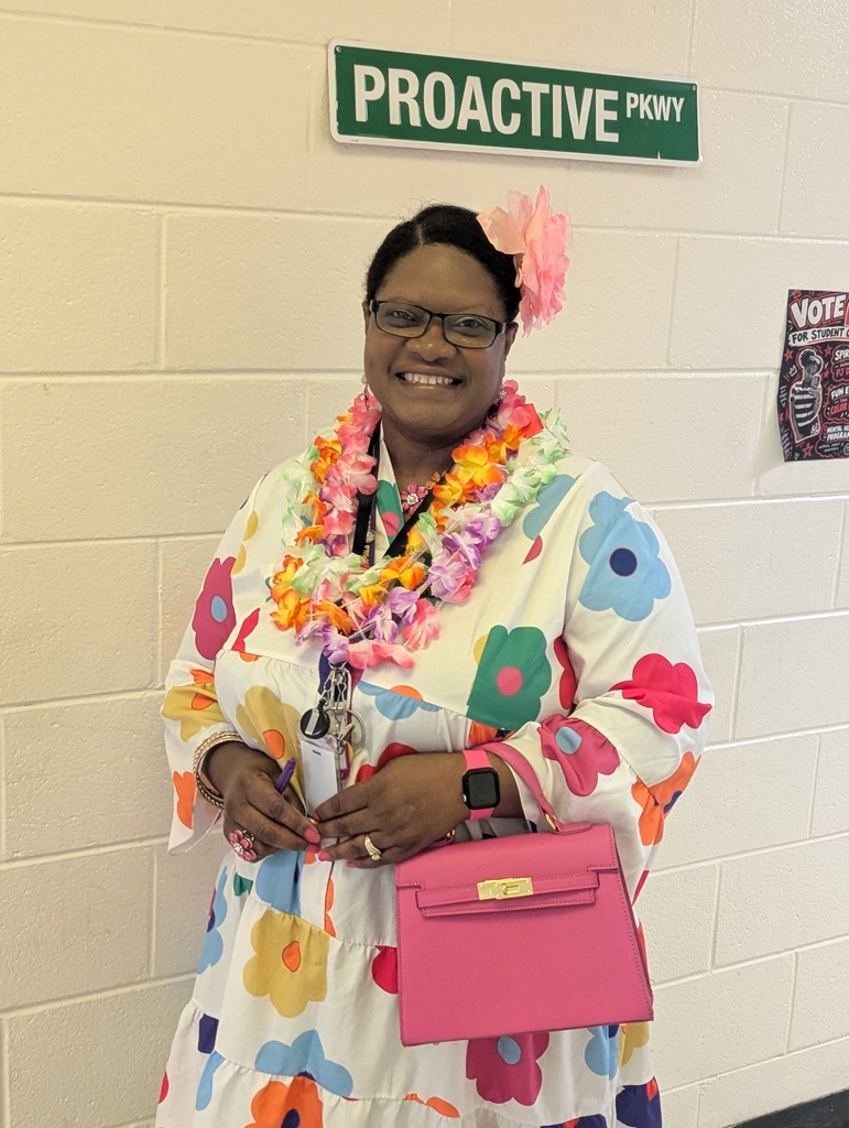 Students dressed up for Hawaiian Shirt Day