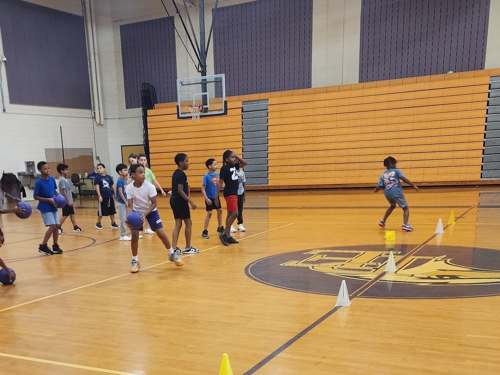 Dodgeball at middle school