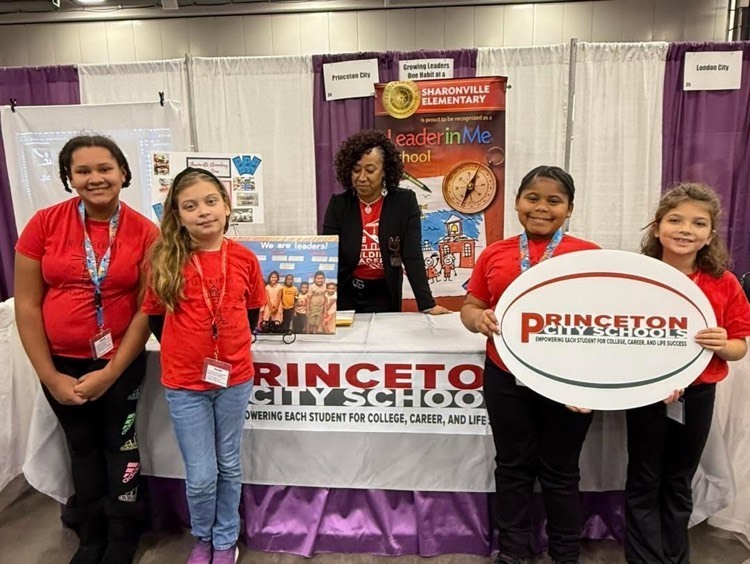 Sharonville students with Principal Jordan at the Student Achievement Fair 