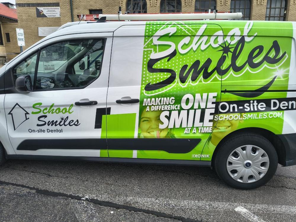 SCHOOL SMILES STOPS AT GLENDALE!