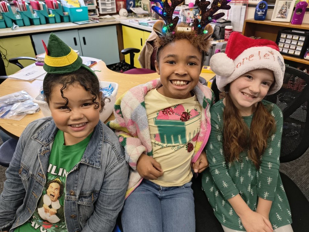 Hats Off to Wonderful Wednesday