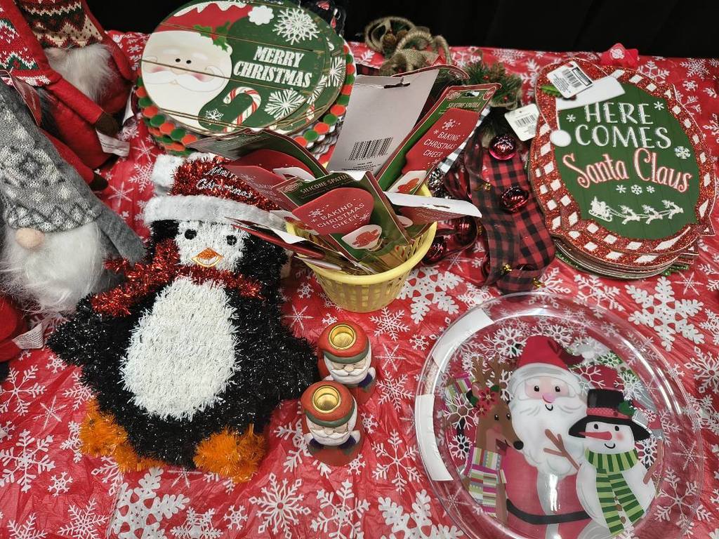 Glendale Holiday Shop