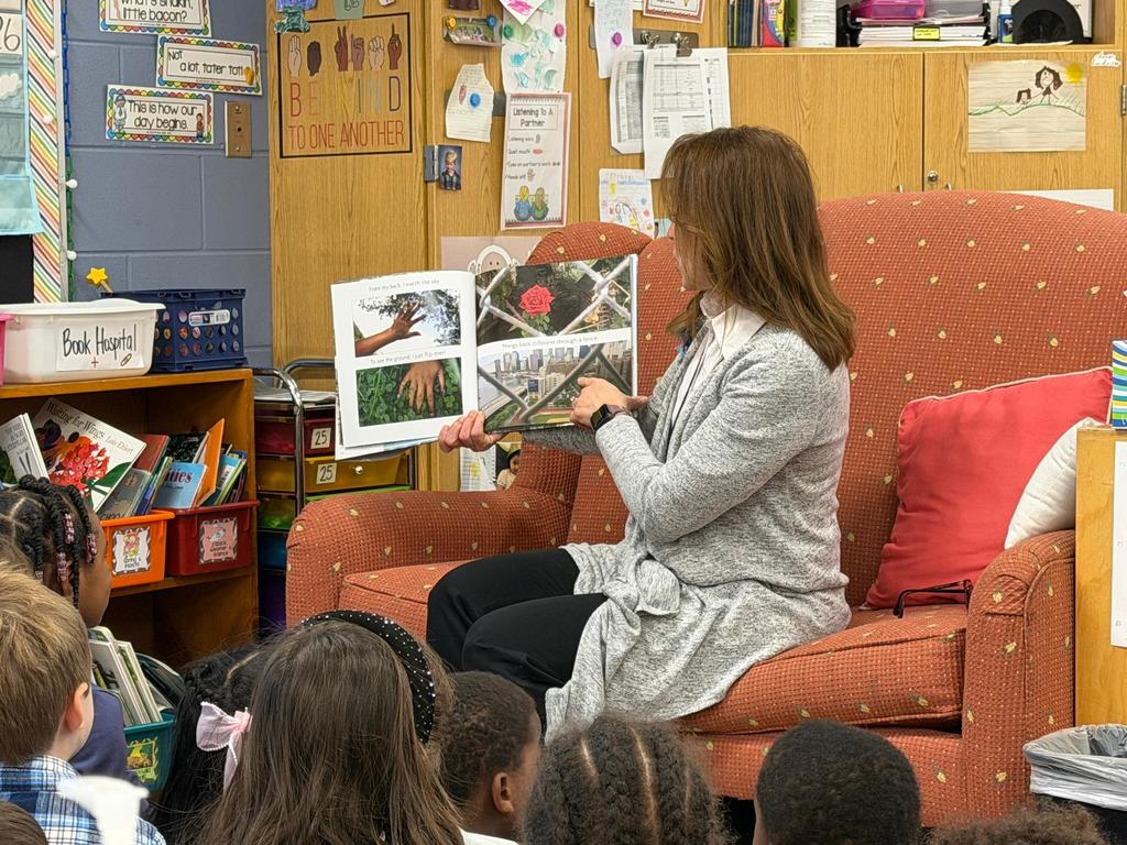 #Ev mystery reader mrs burton