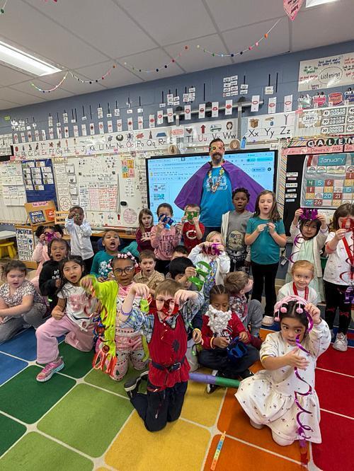 Zero the hero comes to visit the kindergarten class  #EV 