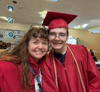 peopole dressed in graduation caps and gowns