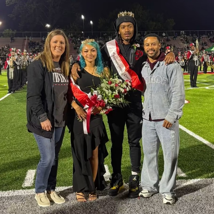 Mrs Bach 2006 homecoming queen crowns the 2026 homecoming queen a. Derden former HH student 
