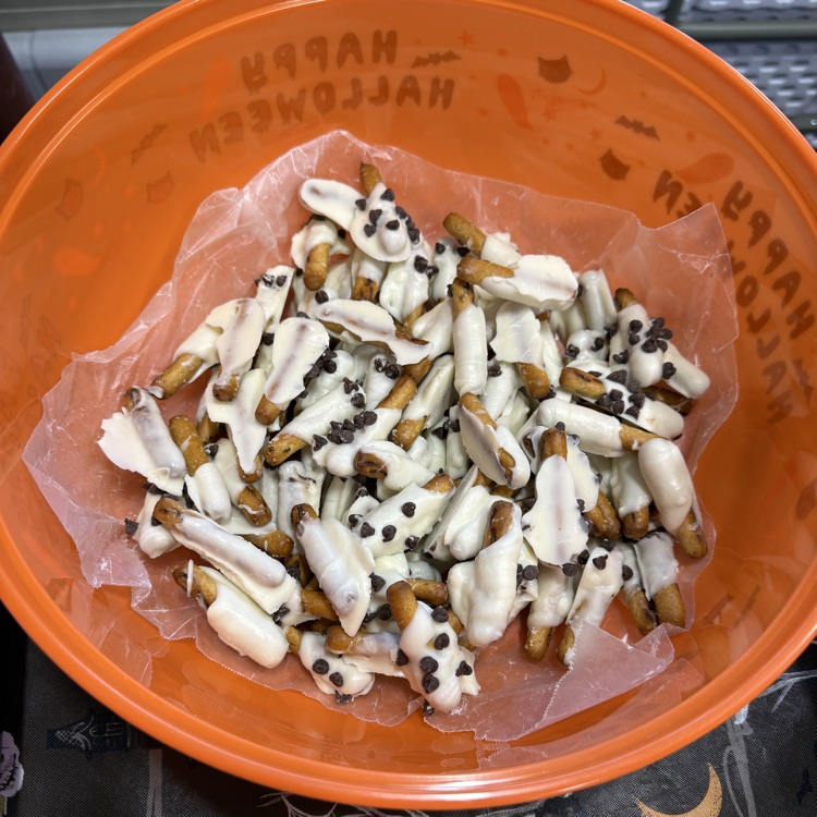 SP spooky snacks