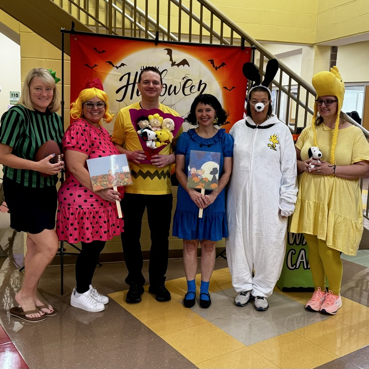 Halloween 2026- specials, slp, esl paras, title as snoopy and the peanuts gang