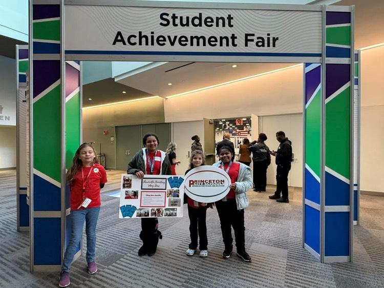 Sharonville students under the Student Achievement Arch