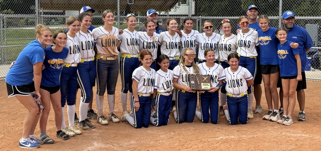 Team photo of LJHS Softball team after winning Regional Championship.