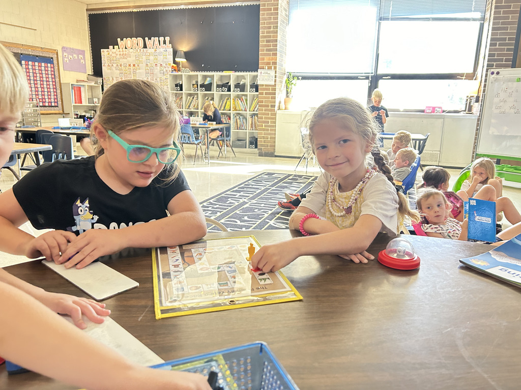 Students in Mrs. Grieff's first grade class working on phonics skills.