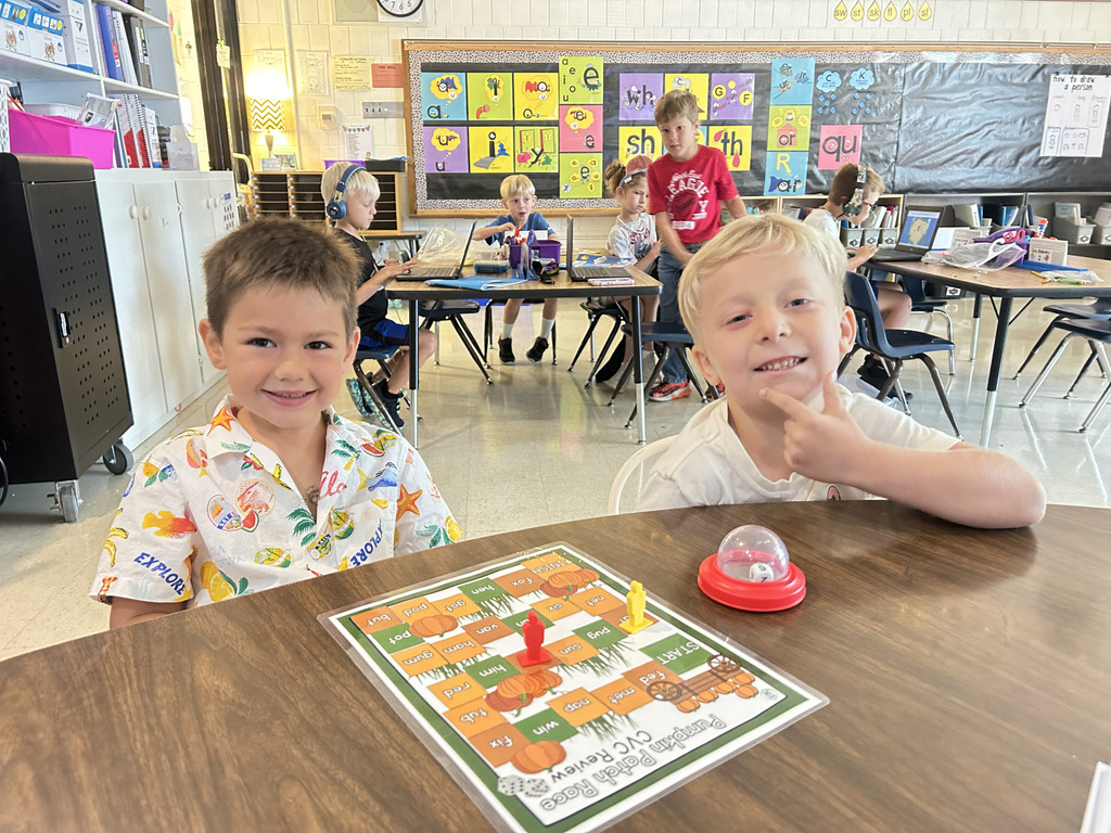 Students in Mrs. Grieff's first grade class working on phonics skills.