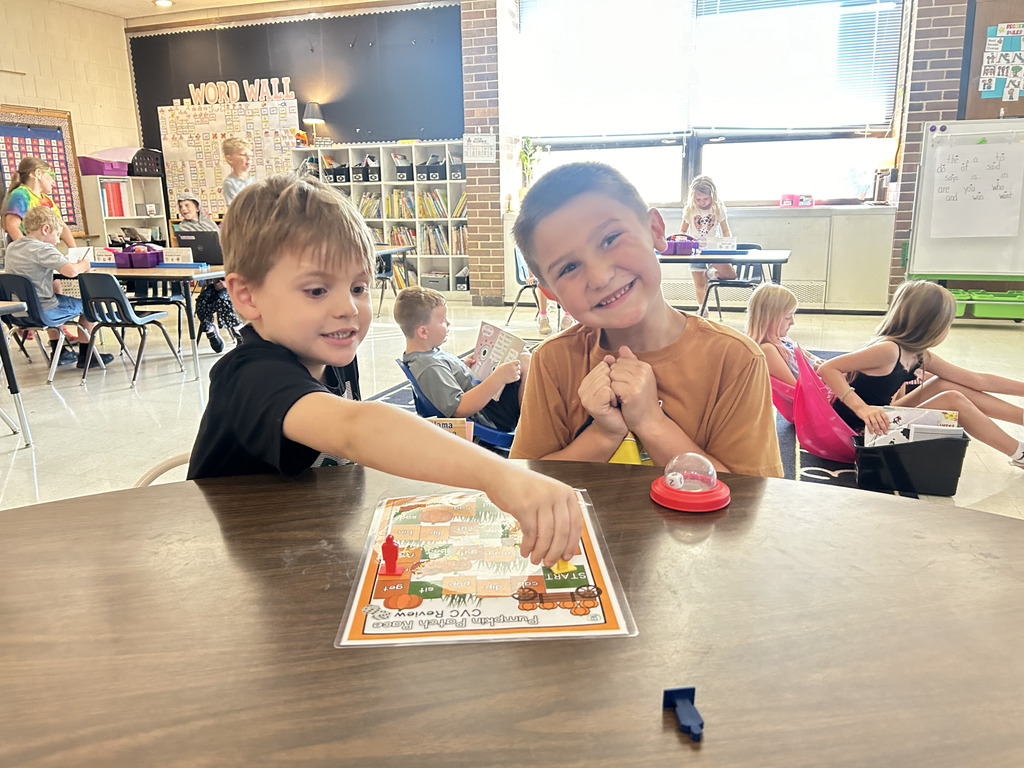 Students in Mrs. Grieff's first grade class working on phonics skills.