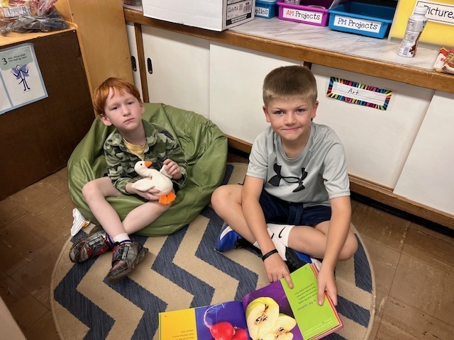 Members of Mrs. Thompson's third grade class visiting Douglas Elementary Preschoolers