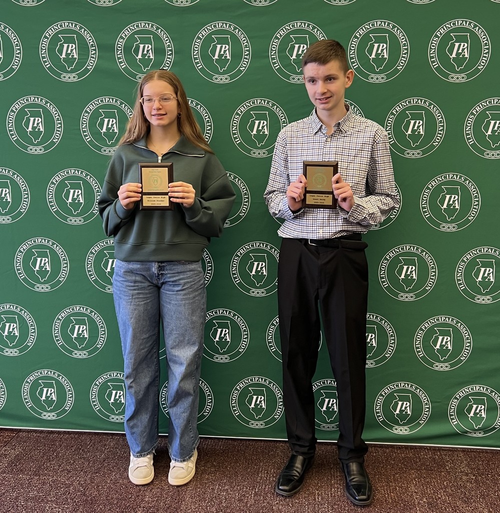 8th Grade Students hold Illinois Principal Association Award