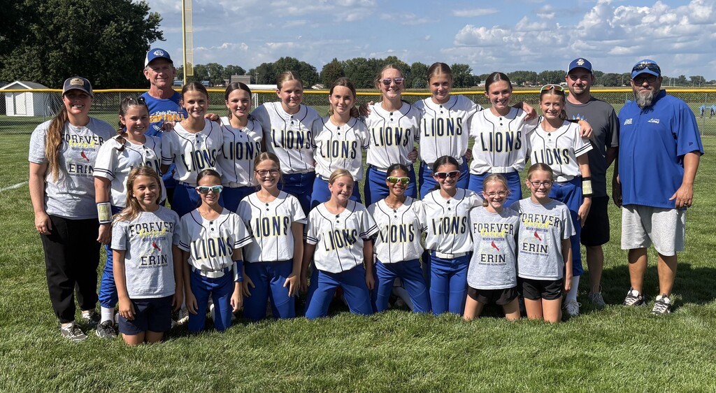 Logan Softball Team photo
