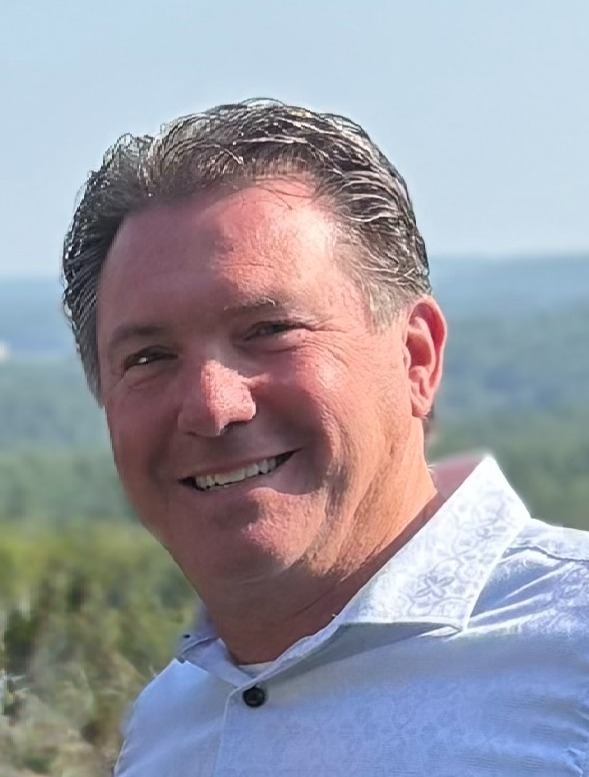 Headshot of assistant superintendent Matt Jozokos