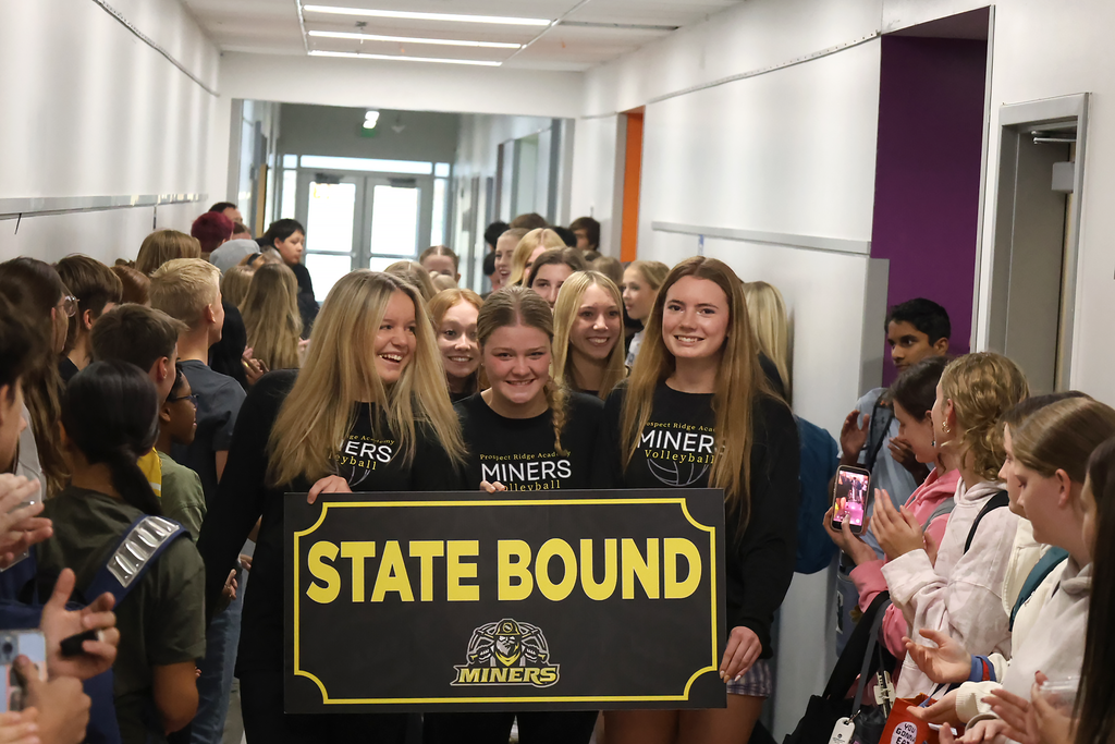 2025 Volleyball Clap Out