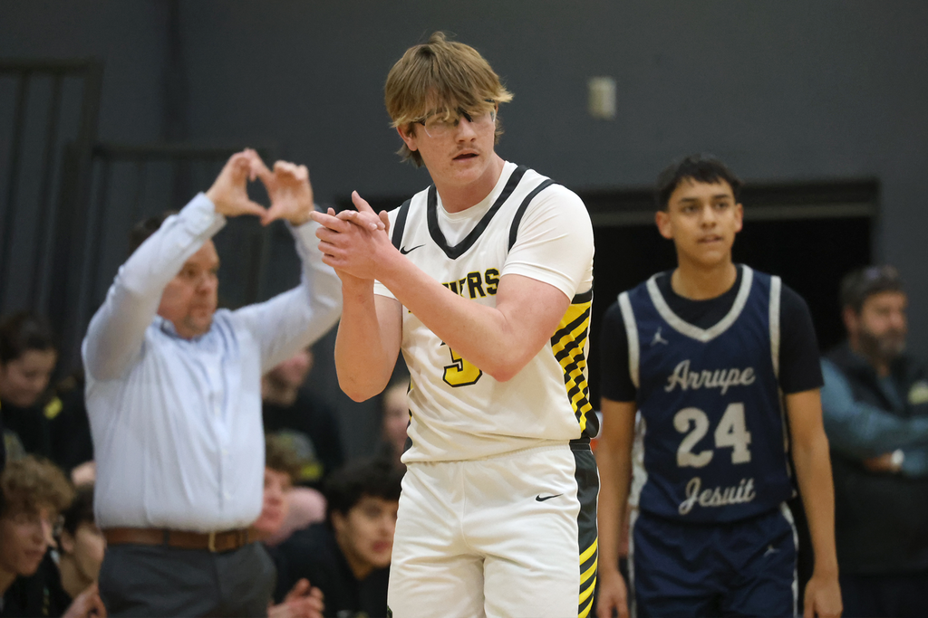 Senior Basketball Night