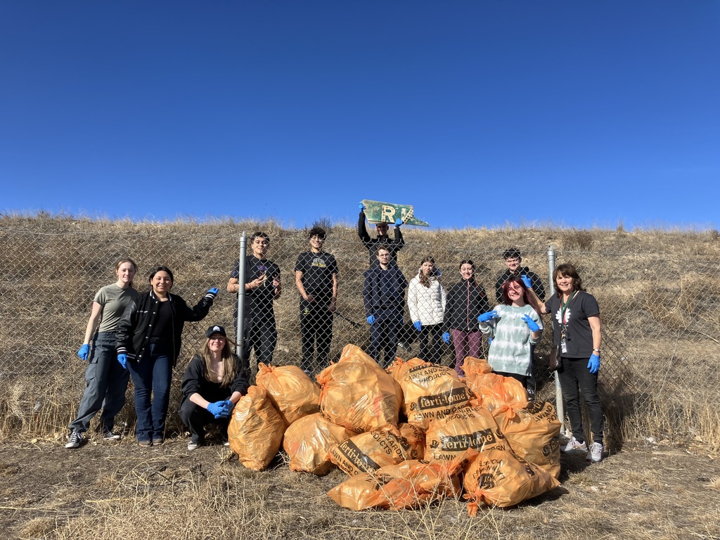 AP Spanish trash pickup