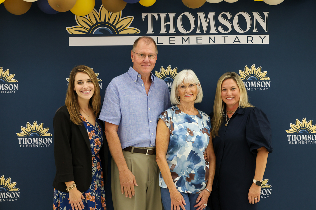 Jana Thomson tours Thomson Elementary