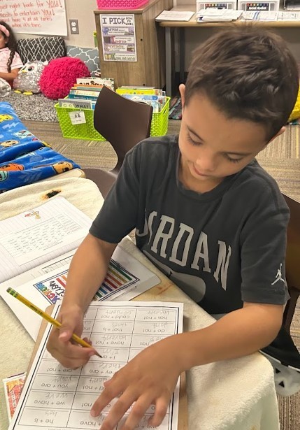 Contraction partner work in second grade.