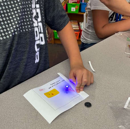 Baker 5th Grade Circuits Exploration