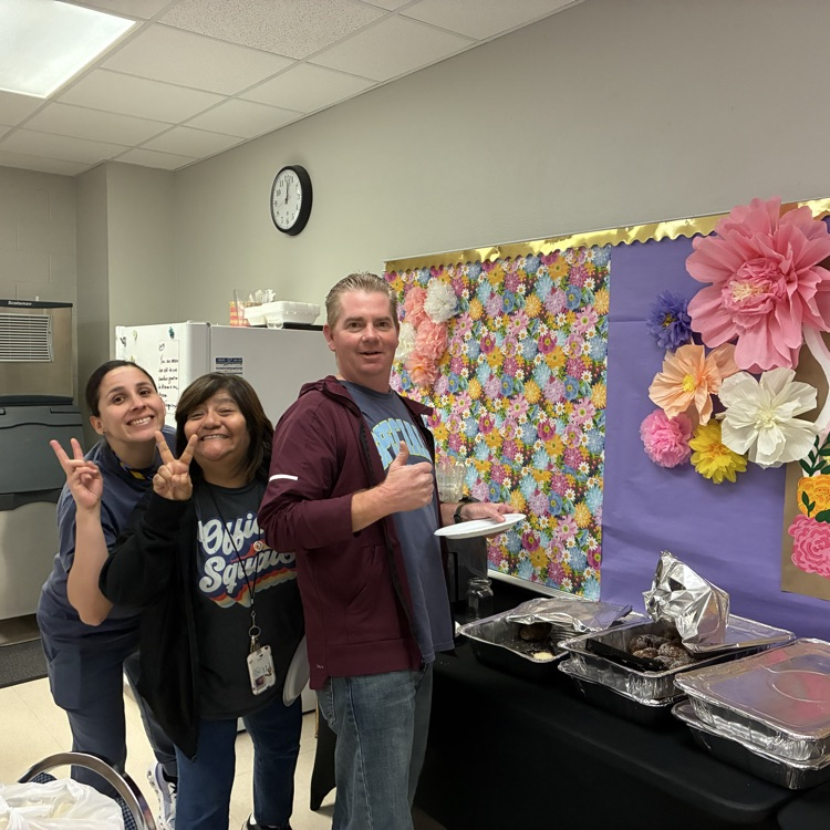 Baker Texas Roadhouse Teacher Appreciation Week