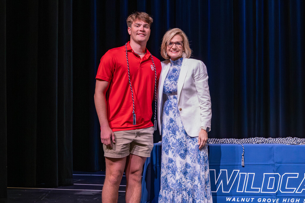 Walnut Grove High School Cord Ceremony