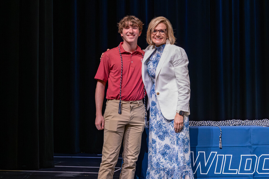 Walnut Grove High School Cord Ceremony