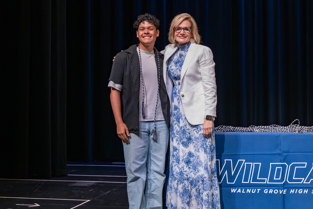 Walnut Grove High School Cord Ceremony