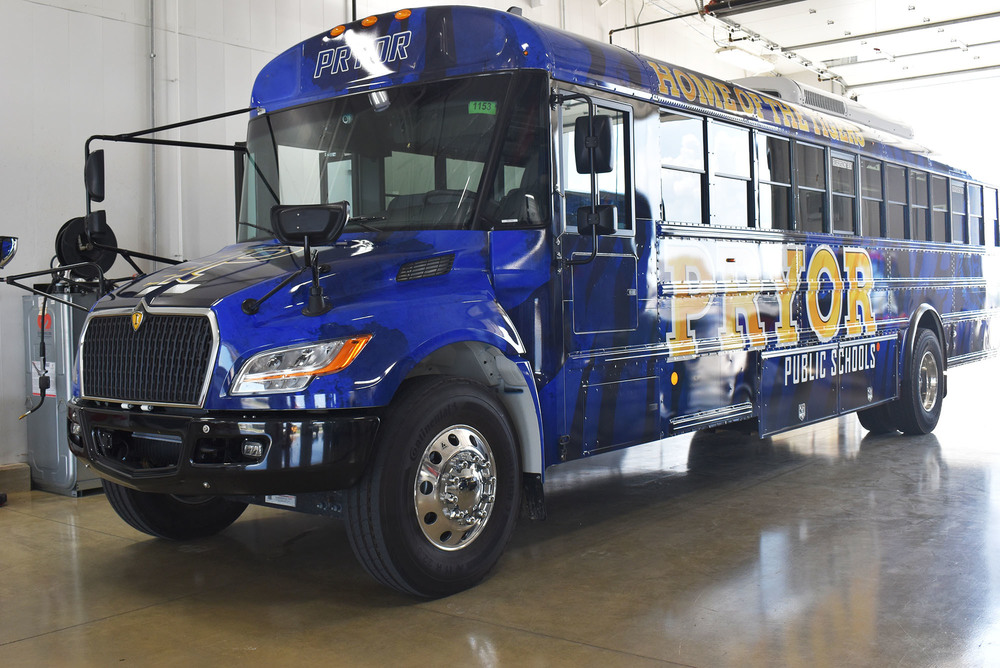 blue actvity bus