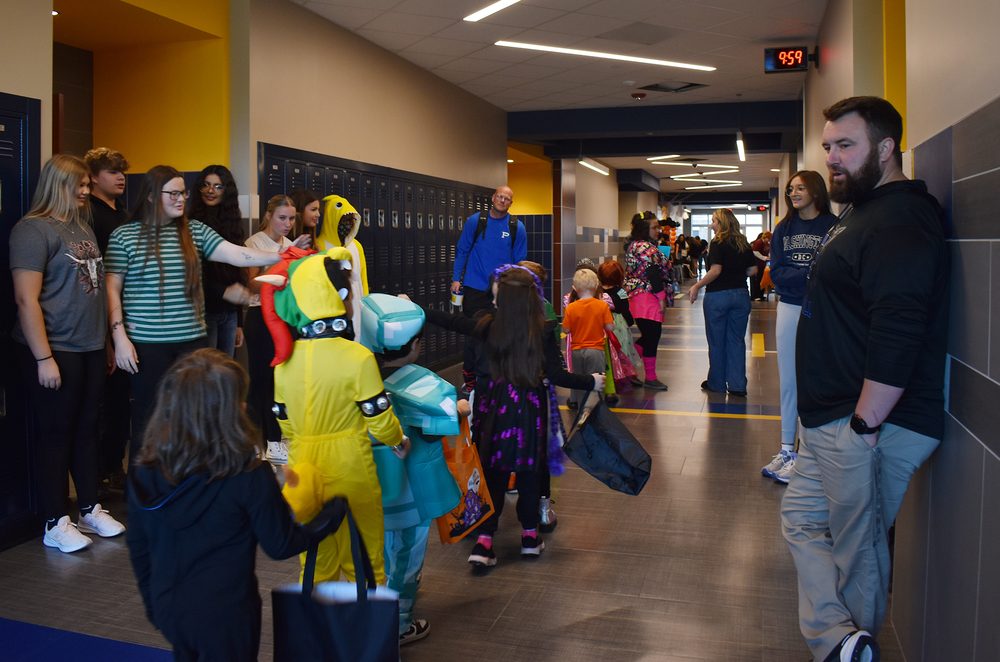 littles parade the halls