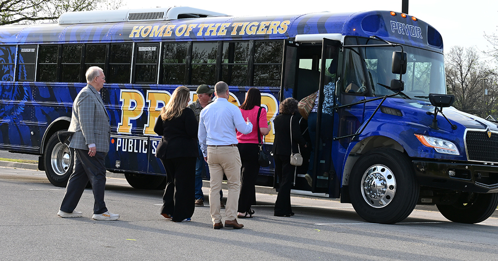 Board and admin board bus