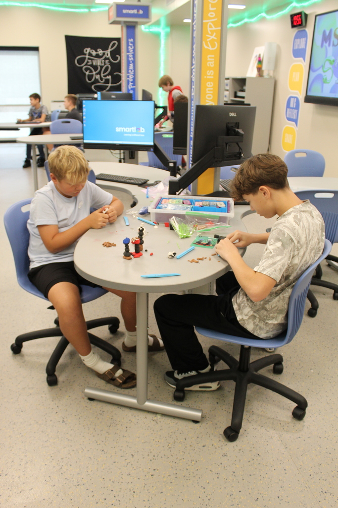 New Middle School STEM Lab Pictures