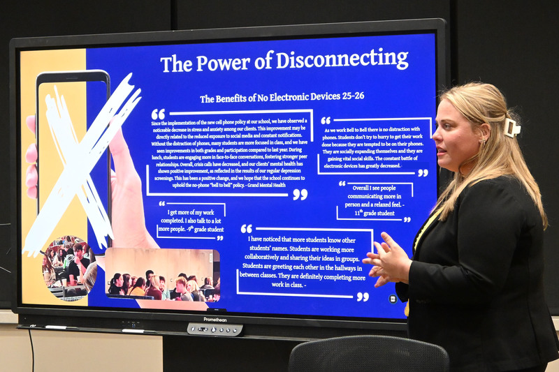 Hiett with comment slide