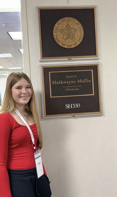 outside mullins office